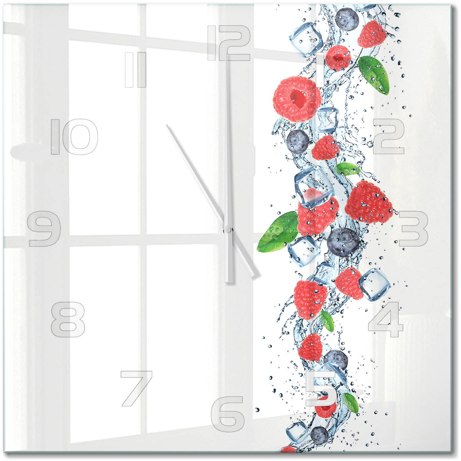 TULUP Wandklok - Bosvruchten met ijs Moderne Wandklok Glas - 60x60 cm - Rood Wandklok Glas Decoratie - Witte handen - Vierkante Klok - Glazen Wandklok Design - Klok Glas Met Opdruk