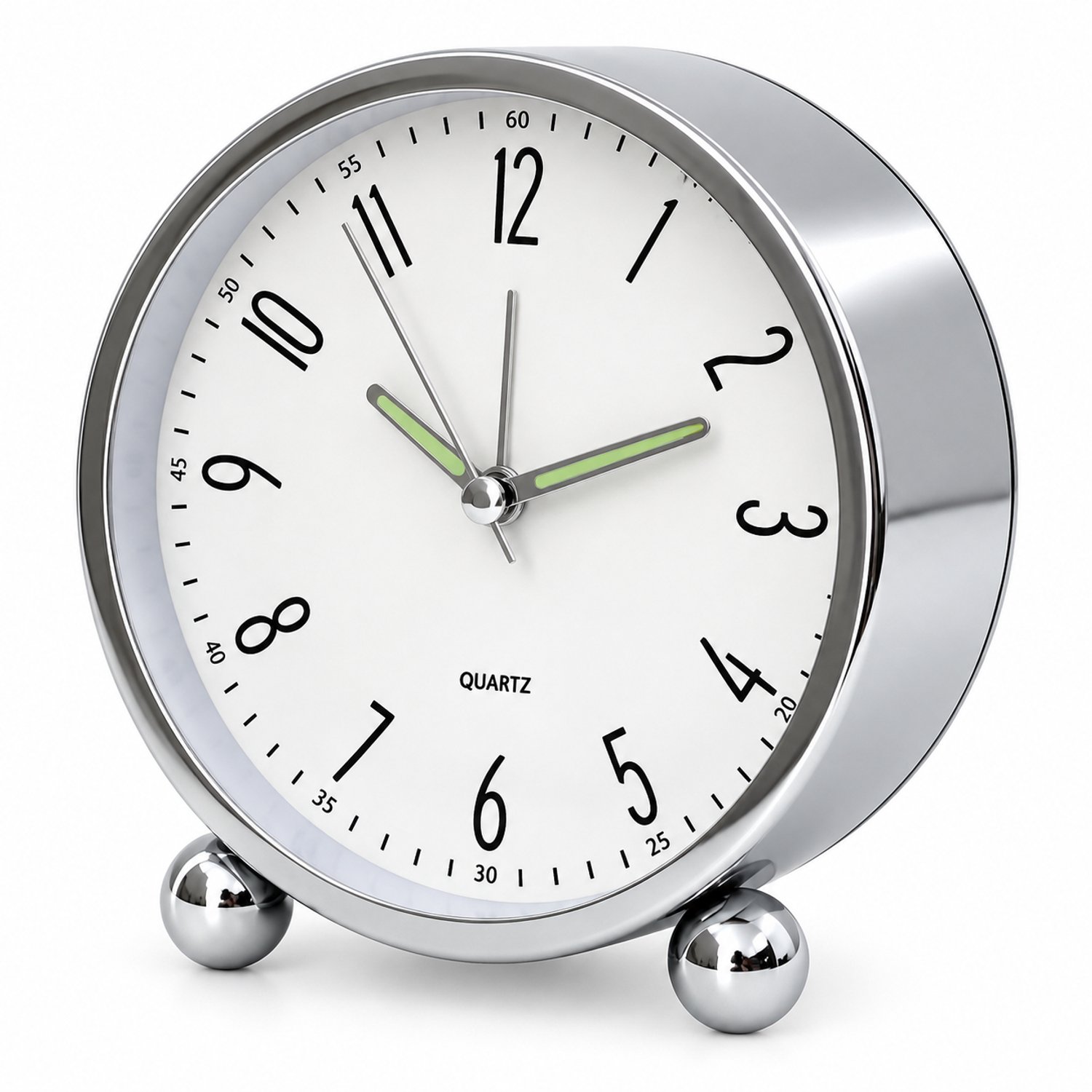 wekker met witte wijzerplaat en alle uurcijfers - stil quartz-uurwerk, metalen behuizing en glas - op batterijen, met twee bolvormige voetjes