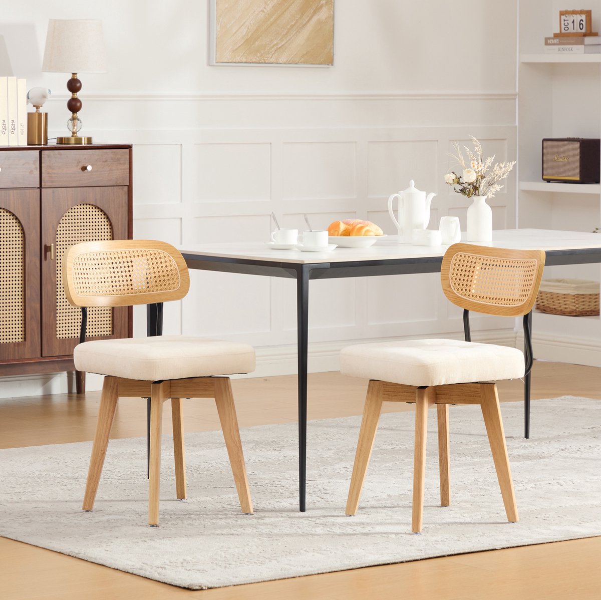 FloraGrace Eetkamerstoelen 43 x 50 x 77 cm - 360 Graden Draaibaar Met Gevlochten Rotan Rugleuning - Voor Eetkamer En Slaapkamer - Chenille - Beige
