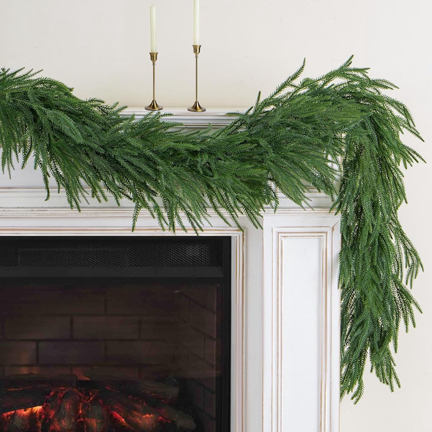 Kunstmatige Dennenslinger - 2,7 m - Groen - PE - Buigbare Takken - Herbruikbaar - Voor Kerstdecoratie