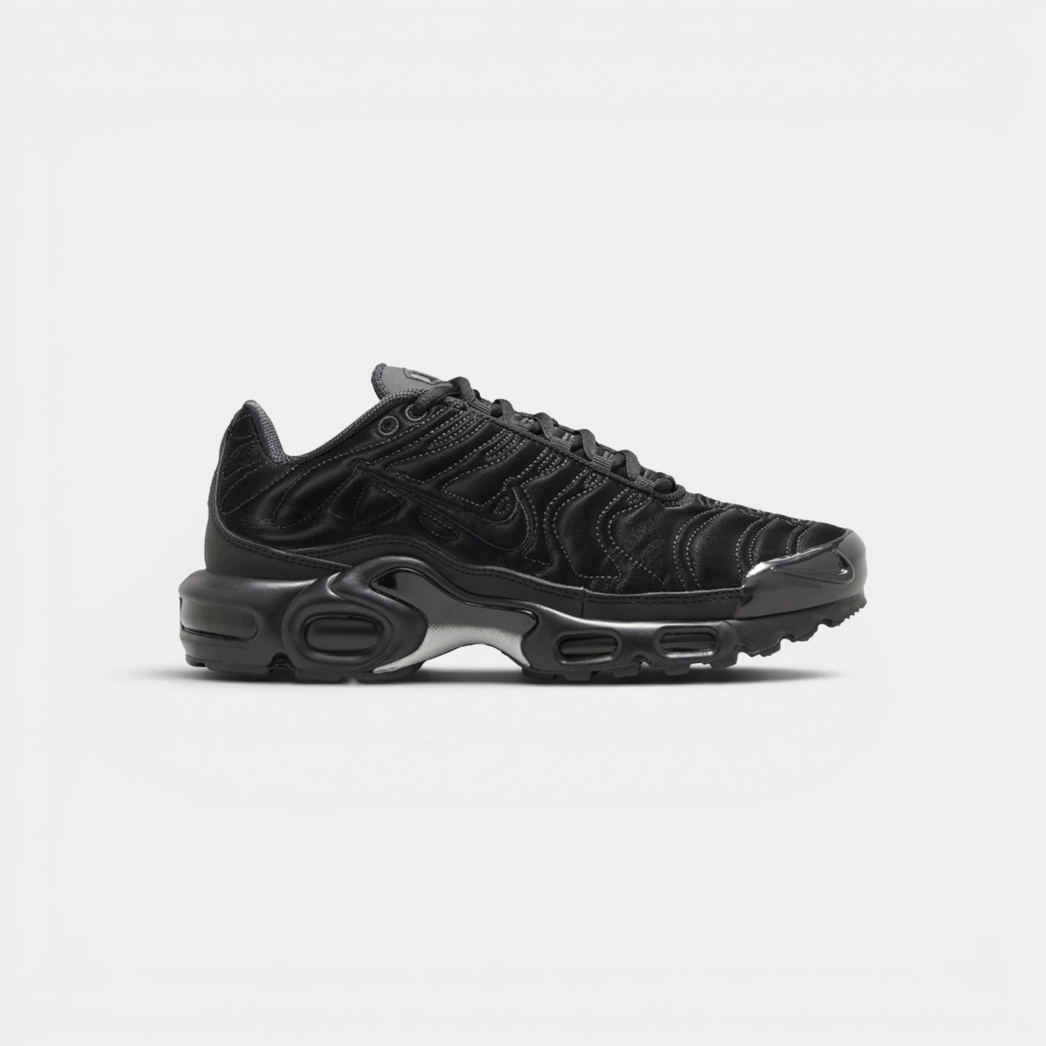 Nike Air Max Plus Sail Zwart