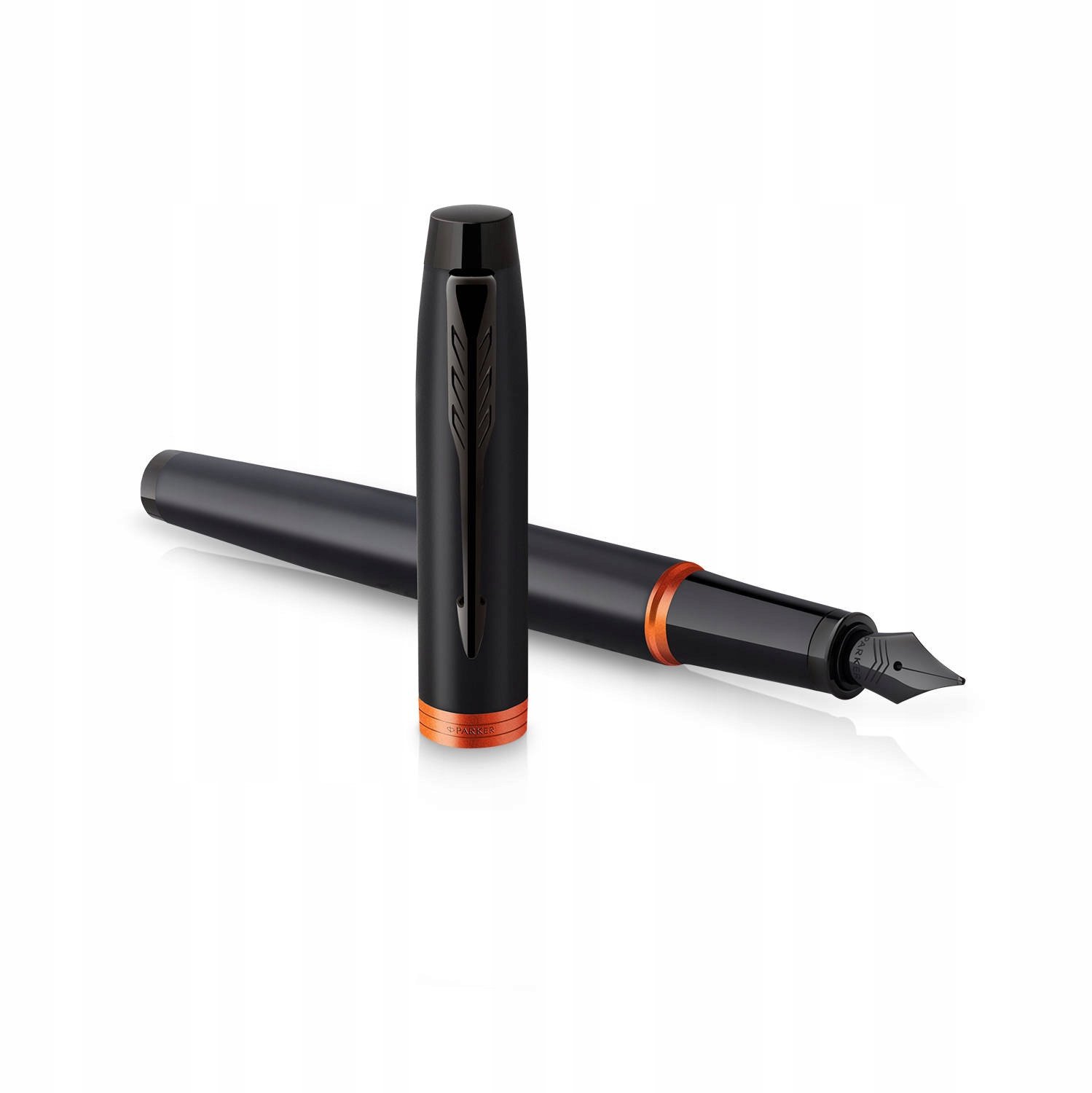 Parker IM Vibrant Rings vulpen | satijn zwarte lak met feloranje details | fijne punt met blauwe inkt navulling | geschenkdoos