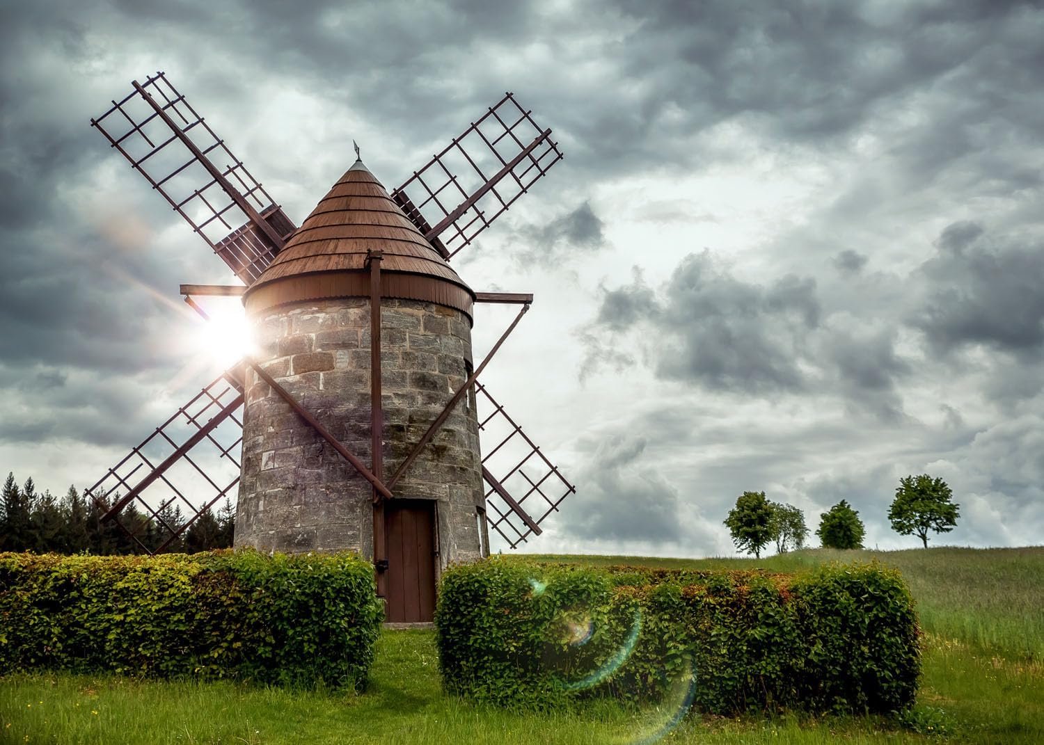 Rasch Fotobehang Molen Groen/Grijs 2.65x3.71m - Vliesbehang
