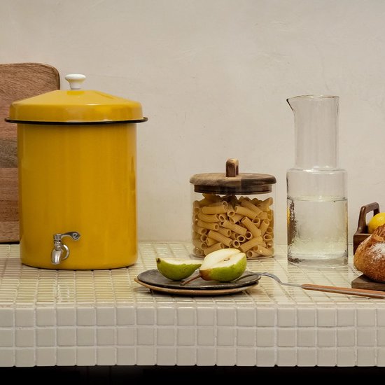 Ecofiltro 5L Geel detail van geëmailleerd stalen afwerking