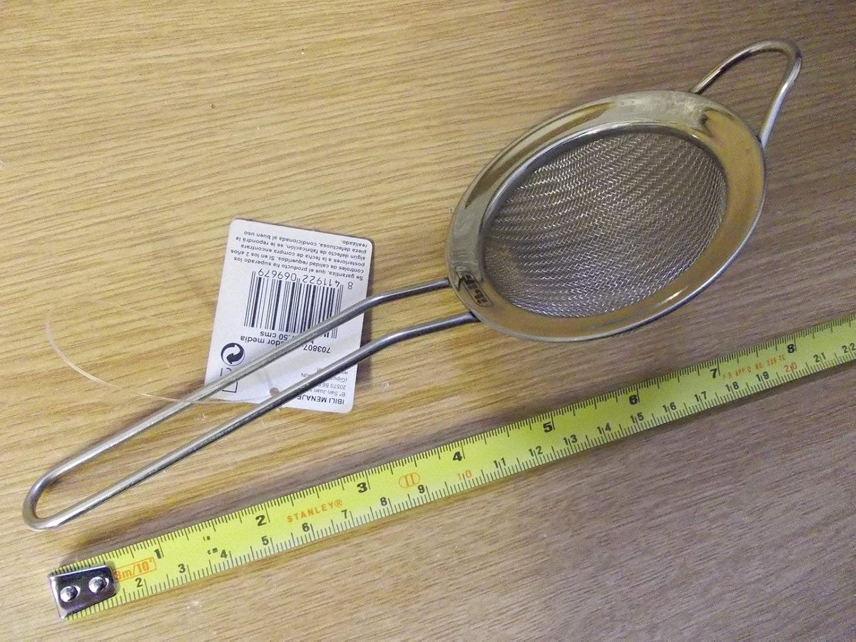 RVS Keukenzeef Prisma 20 cm voor Zeven en Afgieten