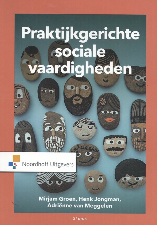 Boek met de titel Praktijkgerichte sociale vaardigheden. Voorbeelden van gezichten beschilderd op stenen.