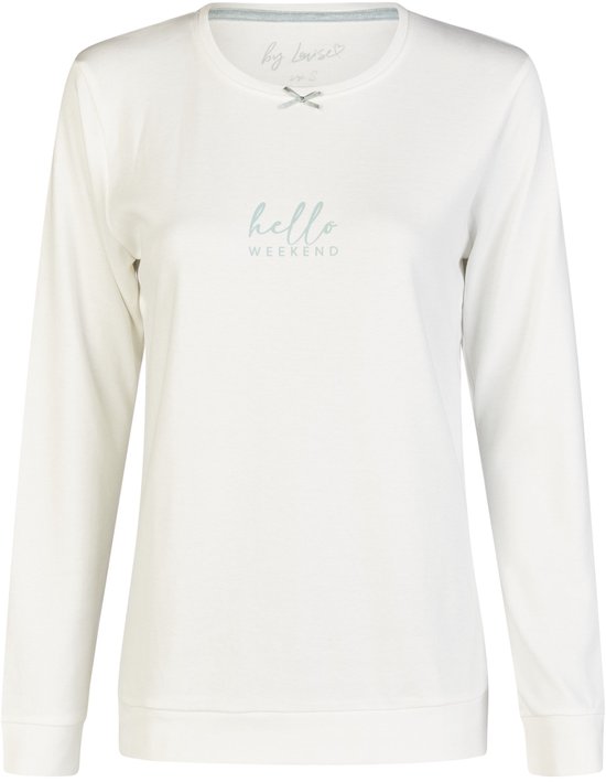 Witte pyjamatop met lange mouwen en de tekst "hello weekend" in het lichtgroen. Met strikje bij de hals.