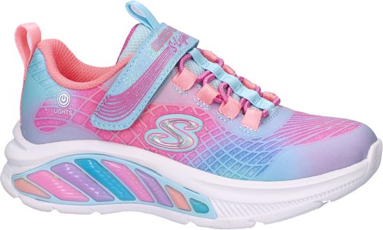 Zij-aanzicht van een blauw-roze sneaker met glitter, 'S' logo en gekleurde lichtjes in de zool.