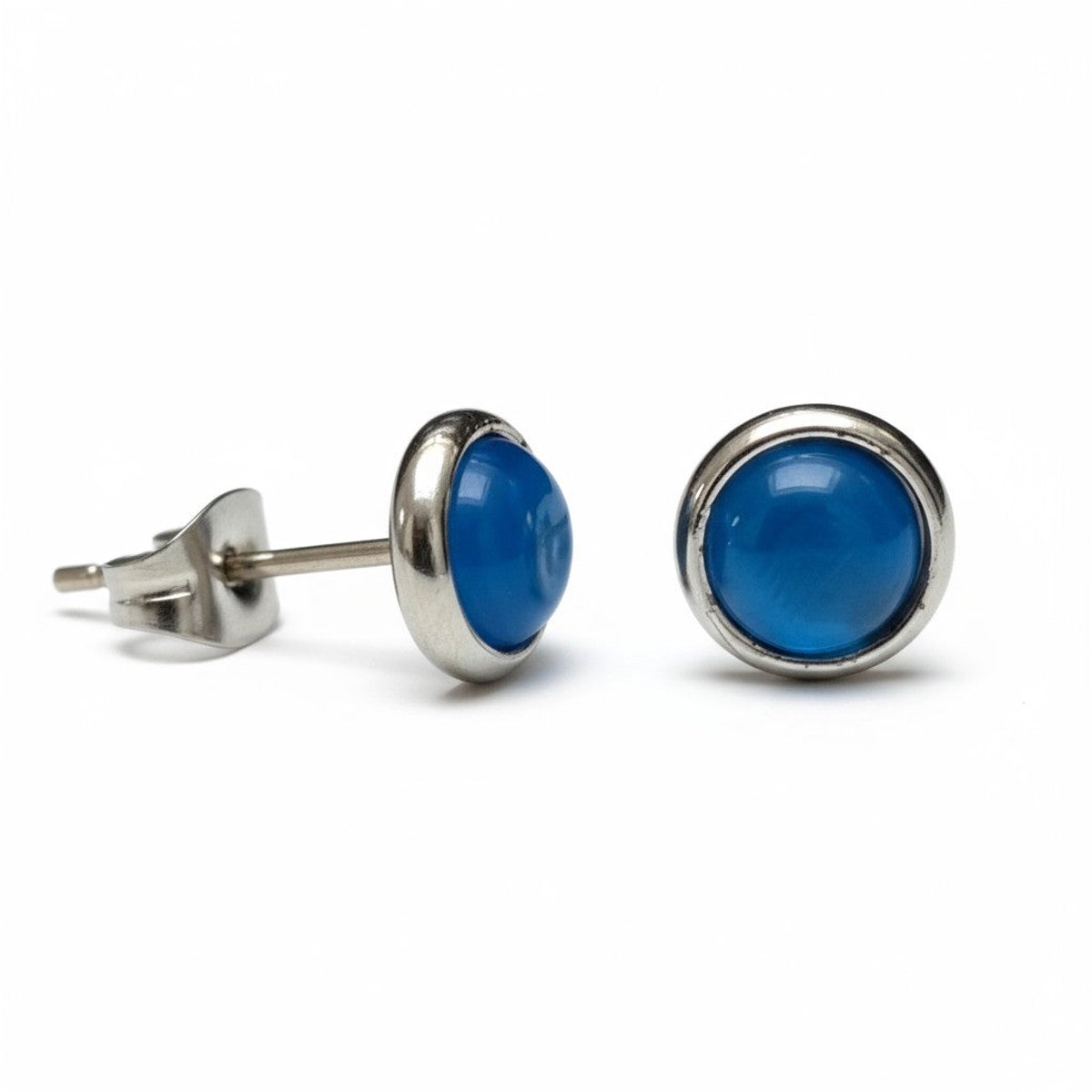 Aramat Jewels | Oorbellen | Stalen Kattenoog Oorbellen 8mm – Donkerblauw | | | |8mm | Staal | Kinderen, Volwassenen | Verkleurd niet
