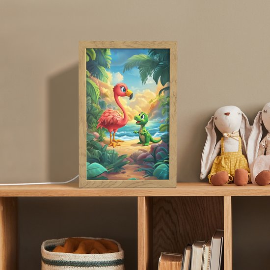 Nachtlampje 20x30 cm - Kinder lampje - Flamingo - Dinosaurus - Strand - Kleurrijk - Tafellamp kinderkamer - Slaapkamer lamp - Bedlamp kinderen - Kinderlampje stopcontact - Wandlamp babykamer - Nachtlampjes van Geharo — afbeelding 3