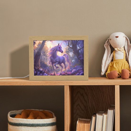 Nachtlampje 20x15 cm - Kinder lampje - Eenhoorn - Paars - Sprookje - Fantasy dier - Tafellamp kinderkamer - Slaapkamer lamp - Bedlamp kinderen - Kinderlampje stopcontact - Wandlamp babykamer - Nachtlampjes van Merkloos — afbeelding 3