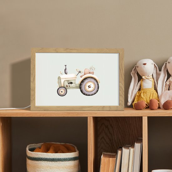 Nachtlampje 30x20 cm - Kinder lampje - Vintage - Tractor - Pastel - Tafellamp kinderkamer - Slaapkamer lamp - Bedlamp kinderen - Kinderlampje stopcontact - Wandlamp babykamer - Nachtlampjes van Merkloos — afbeelding 3