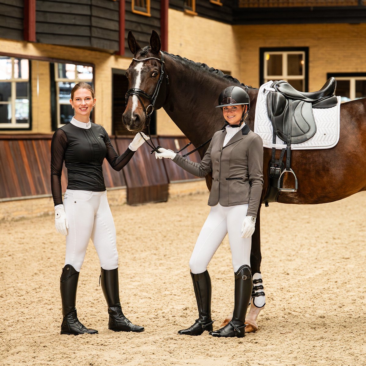 Qhp Zadeldek Sennah Wit - Dressuur Full | Zadeldekje paard