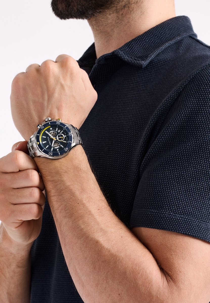 Nautica Nst Quartz Analoog Horloge Zilverkleurig En Blauw Material 100% Roestvrij Staal 100% Acero Inoxidablearmband 48 mm NAPNSF504, NAPNSF505