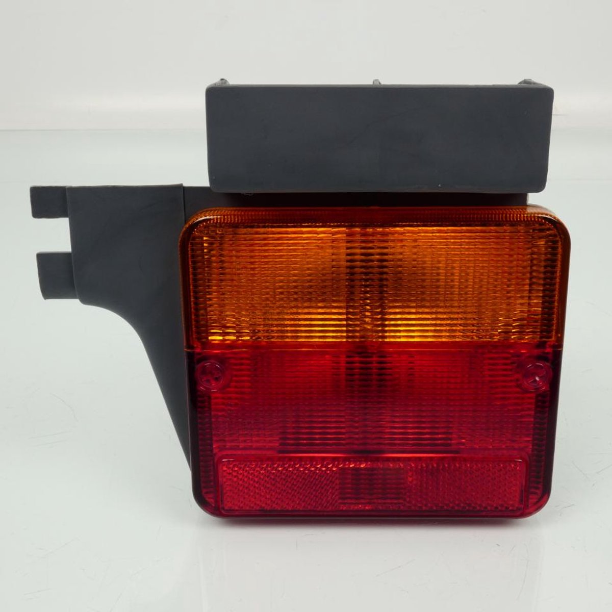 Feu arrière Siem pour auto Piaggio 50 Ape Fl3 Europa 1996 à 2013 TL5T ARD Neuf