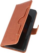 Wicked Narwal | Luxe Portemonnee Hoesje voor iPhone 12 -12 Pro Bruin