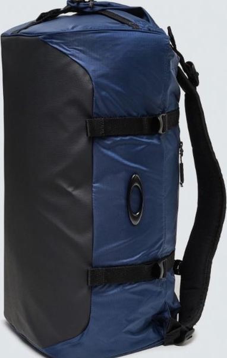 Oakley Outdoor Duffle Bag/ Universal Blue FOS9000286ZZ