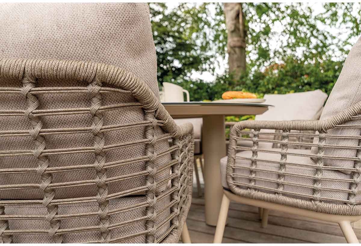Taste by 4 Seasons Puglia chaise de jardin basse - latte