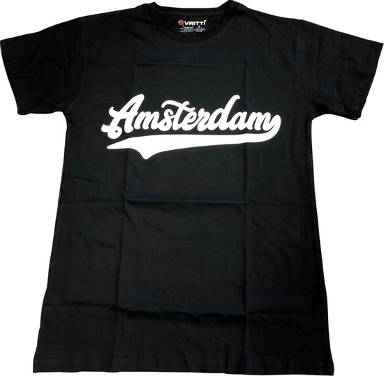 T-shirt noir avec l'inscription "Amsterdam" en lettres blanches.