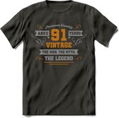 91 Jaar Legend T-Shirt | Goud - Zilver | Grappig Verjaardag Cadeau | Dames - Heren | - Donker Grijs - L