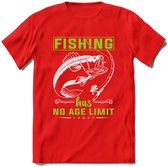 Fishing Has No Age Limit - Vissen T-Shirt | Groen | Grappig Verjaardag Vis Hobby Cadeau Shirt | Dames - Heren - Unisex | Tshirt Hengelsport Kleding Kado - Rood - XL