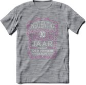 90 Jaar Legendarisch Gerijpt T-Shirt | Roze - Grijs | Grappig Verjaardag en Feest Cadeau Shirt | Dames - Heren - Unisex | Tshirt Kleding Kado | - Donker Grijs - Gemaleerd - M