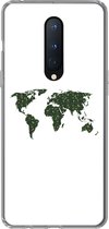 Geschikt voor OnePlus 8 hoesje - Wereldkaart - Groen - Bladeren - Siliconen Telefoonhoesje