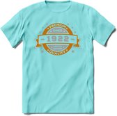 Premium Since 1922 T-Shirt | Goud - Zilver | Grappig Verjaardag Kleding Cadeau Shirt | Dames - Heren - Unisex Tshirt | - Licht Blauw - L