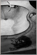 JUNIQE - Poster met kunststof lijst Kidney x Slasher -20x30 /Grijs &