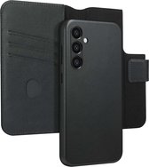 Accezz Étui adapté pour Samsung Galaxy S24 Plus avec porte-cartes - Bookcase en cuir Accezz 2 en 1 avec MagSafe - Zwart