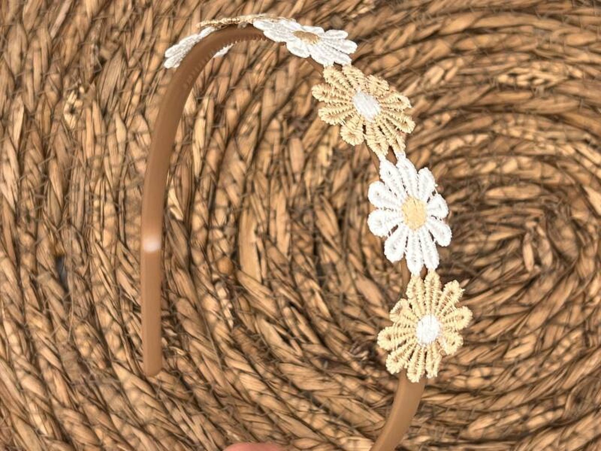 Diadeem - haarband - madeliefjes taupe/wit - bloemen - bloemetjes