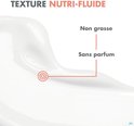 Witte crème met rode tekst "Texture nutri-fluide".