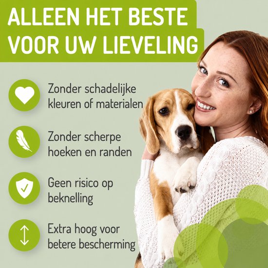 Vrolijk lachende vrouw met rode haren, houdt een beagle vas. Tekst 'Alleen het beste voor uw lieveling'.