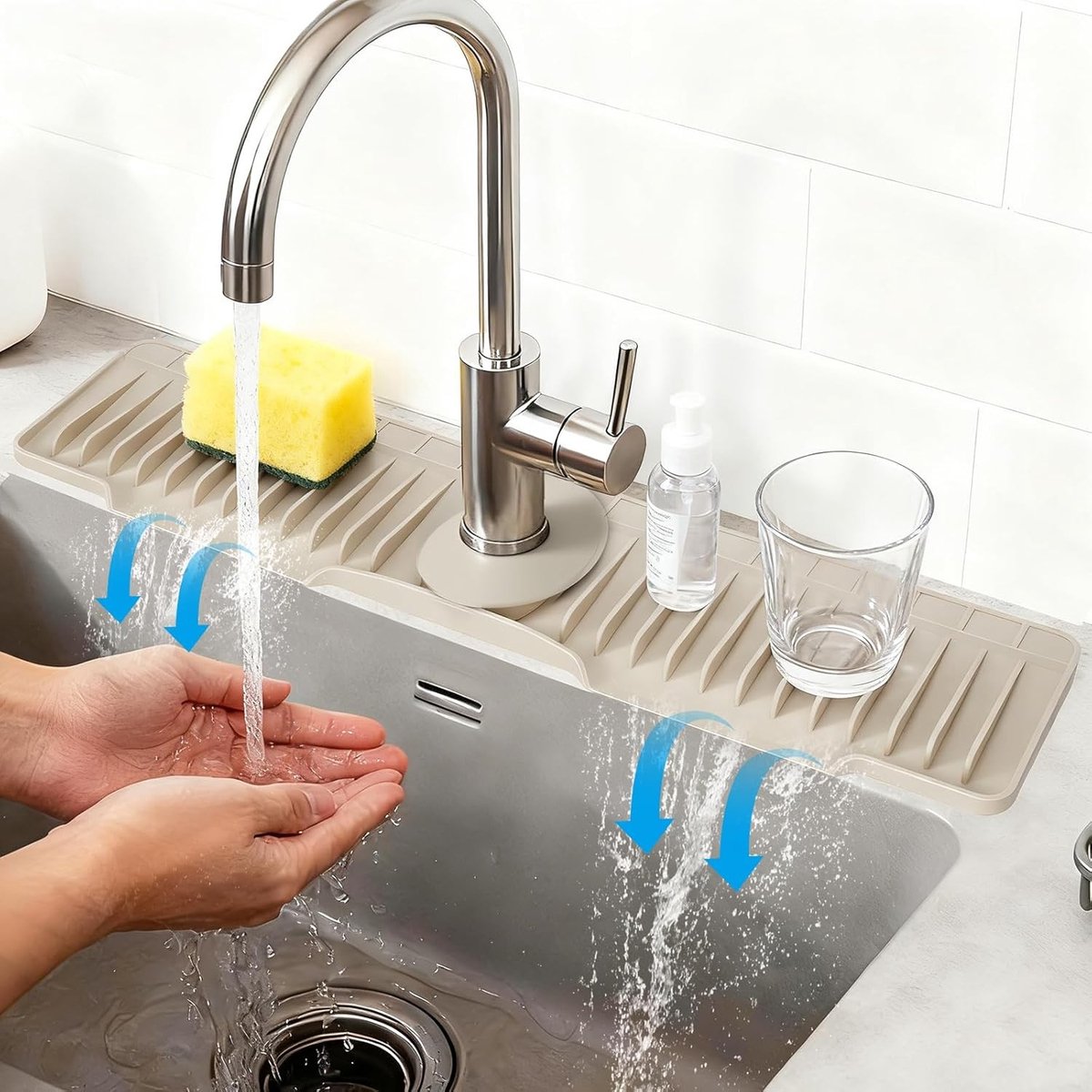 Keukenfontein Mat van 16 Inch met 8° Hellingshoek, Snelle Afvoer en Waterbescherming voor de Keuken Sink