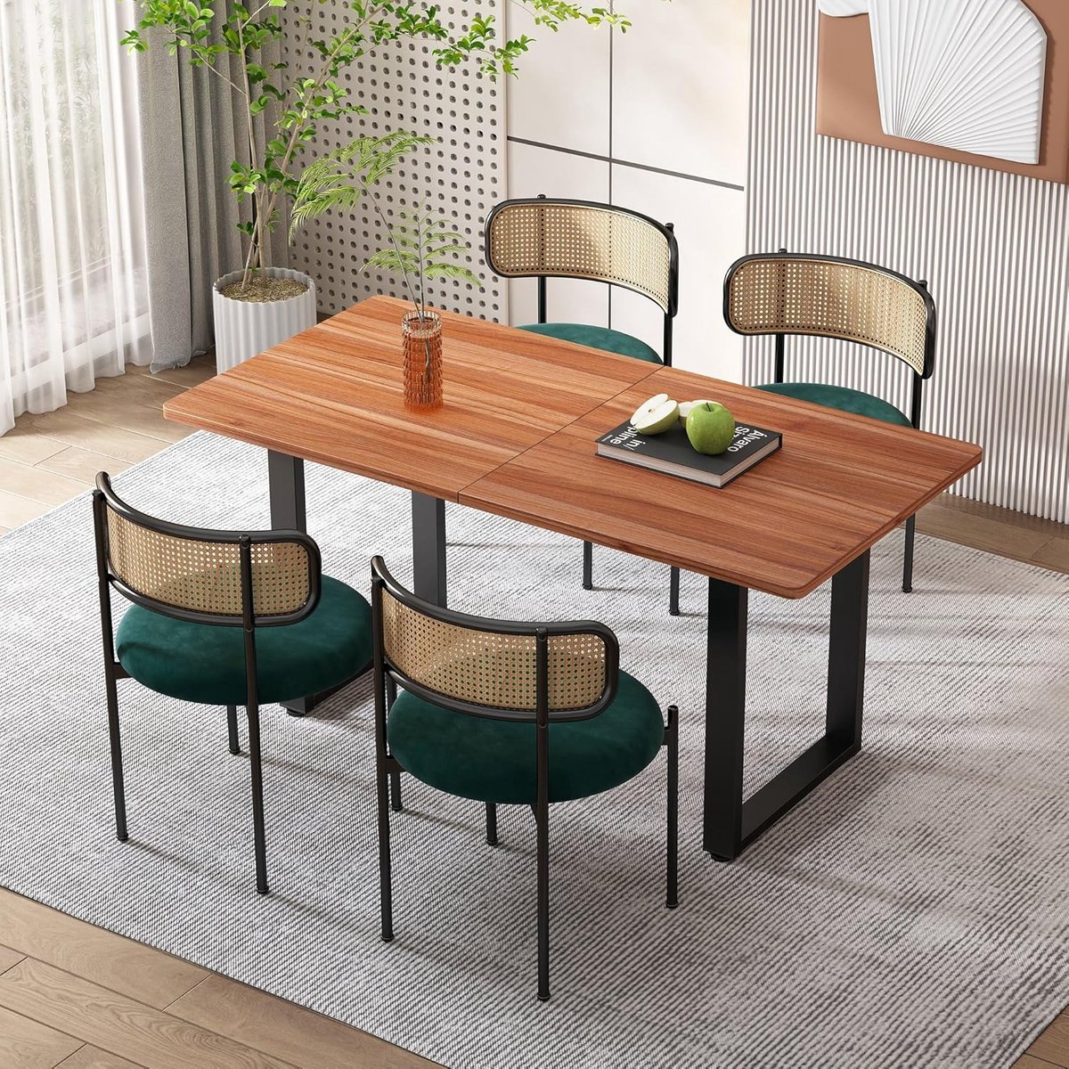 Eetkamerstoelen Set - Fluwelen stoelen - Comfortabel zitten - Rotan rugleuning - Set van 4