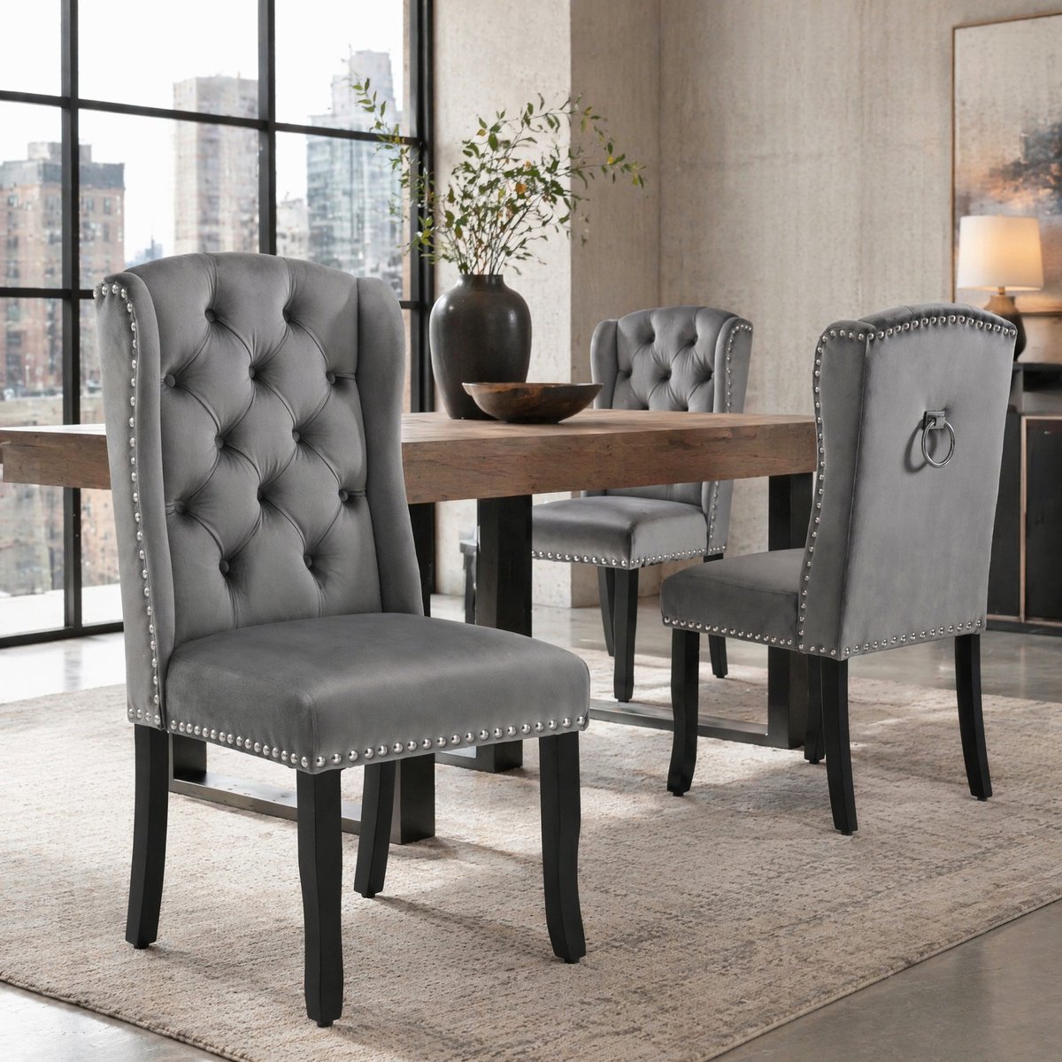 MEUNIQ grijze eetkamerstoelen set van 2 met hoge rugleuning, gecapitonneerde velvet bekleding, eiken poten en zilveren details voor eetkamer