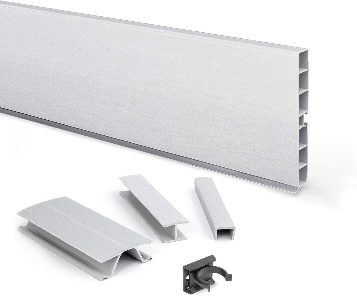 Keukenplint - Sokkelprofiel Plint - Keuken Afwerken - Vochtbestendig PVC - 45 meter - Aluminium Satijn