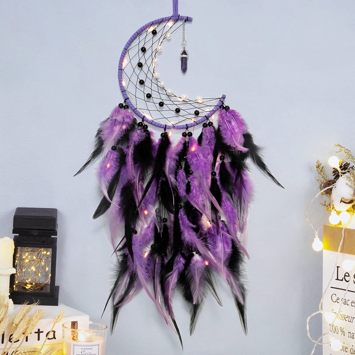 Moon Dream Catcher met Fairy Lights Handgemaakte Kleurrijke Veer Lucky Turquoise Hanger Muur Opknoping Ornament voor Kinderen Thuis Slaapkamer Wanddecoratie Ambacht Gift (Paars & zwart)