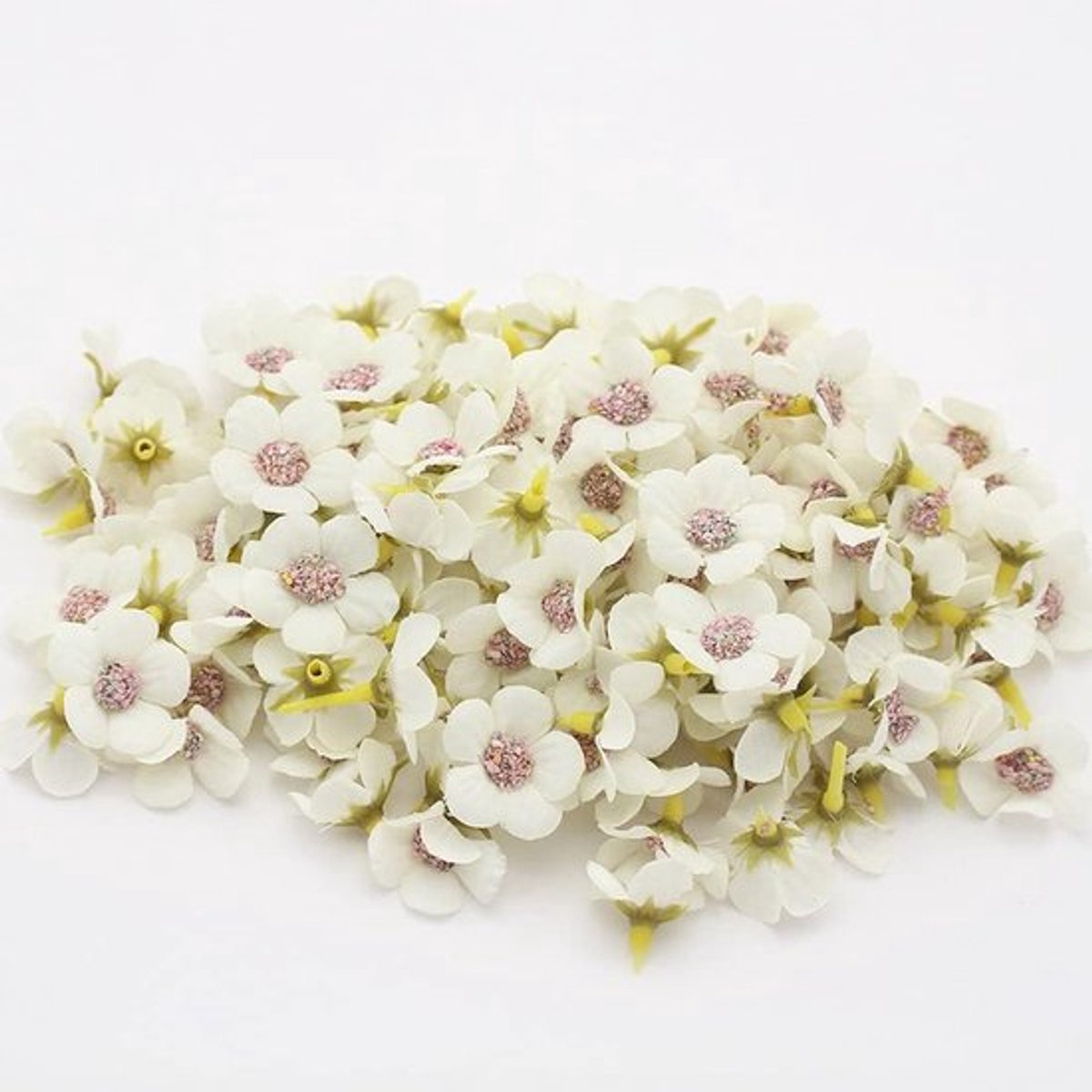 100 Stuks Kunstbloemen Hoofden voor Bruiloften, Feestdecoratie en DIY Creaties - Mini Bloemen voor Scrapbooking en Haaraccessoires