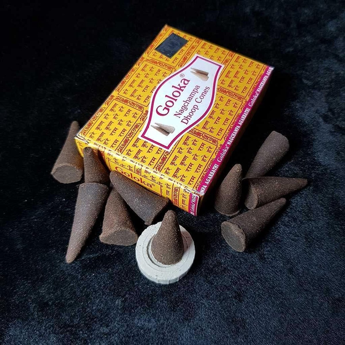 GOLOKA Dhoop Cones, Nag Champa - 120 cones with house smell, 10cm each, direct import from India - ShopVlot