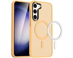 Hoesje Geschikt voor Samsung Galaxy S24 - Compatibel met MagSafe - Matte Beschermhoes - Back Cover met Magneet - Geschikt voor Draadloos Opladen met Magnetische Ring - Oranje