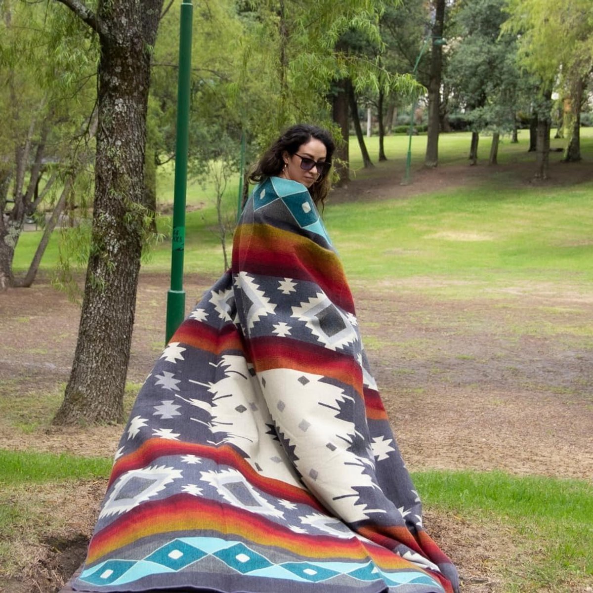 Alpaca woldeken 203 x 207 cm - handgeweven - hypoallergeen - ideaal voor koude nachten - ShopVlot
