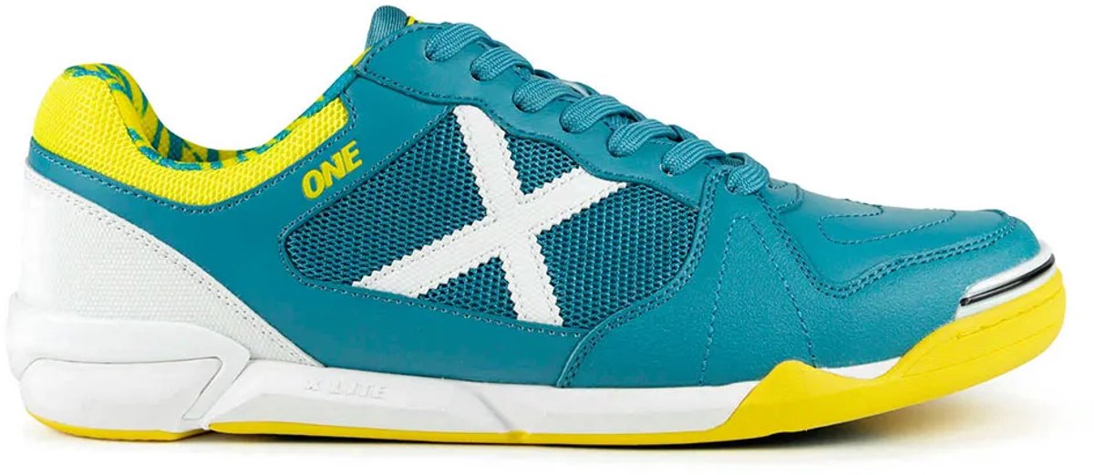 Munich One 82 Zaalschoenen Blauw EU 43