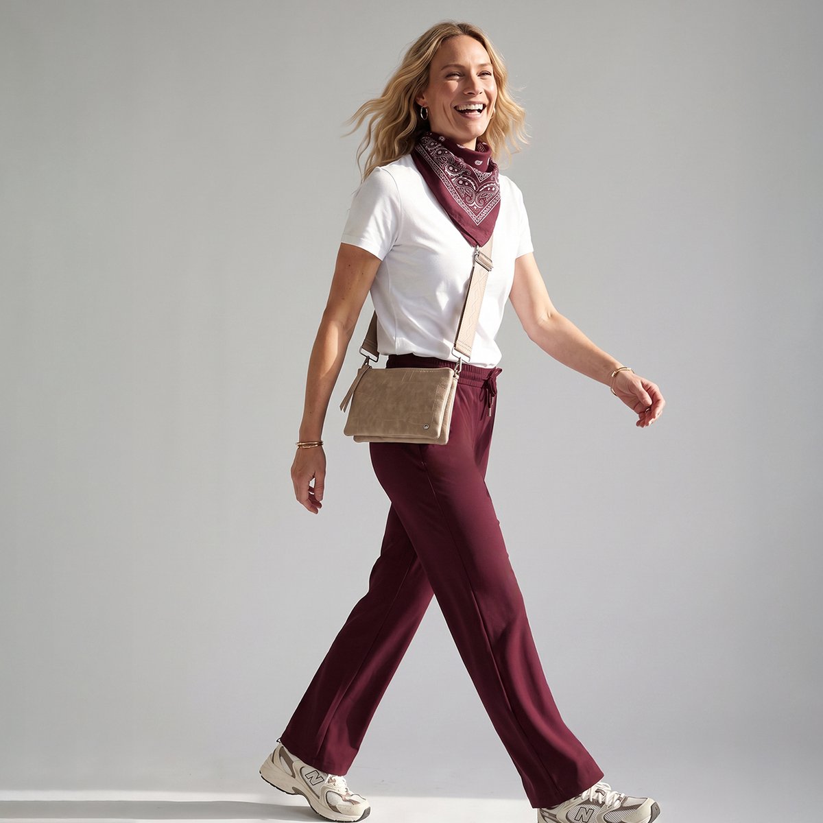 Je m'appelle Travelstof Dames Broek Flared fit Met stretch - Rood - Maat L