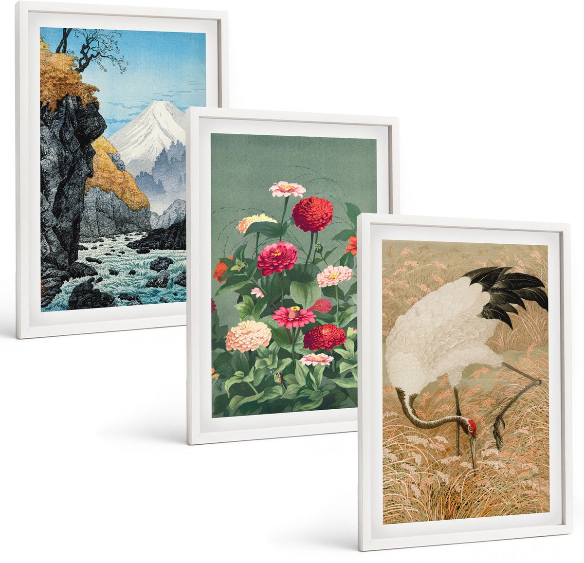 Wallfluent 3-Delige Schilderij Set - Bergen In Het Landschap, Een Rivier, Bloemen En Kraanvogels In Het Gras. - 40 x 60 - Moderne Wanddecoratie - Slaapkamer - Interieur Decoratie
