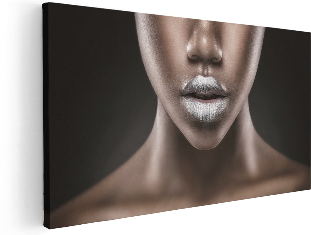 Artaza Canvas Schilderij Zilveren Lippen Van Een Afrikaanse Vrouw - 160x80 cm - Groot - Wanddecoratie Woonkamer - Schilderijen - Muurdecoratie