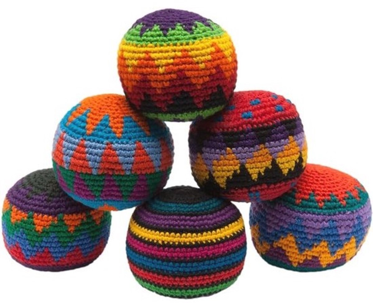Handgehaakte Kick Balls - Set van 6 Kleurige Juggling Haki Tassen