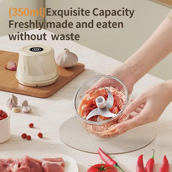 Mini Keukenmachine - Voedsel Snijder - Snel Ingrediënten Hakken - Draadloos Veiligheidsslot - 350ml Capaciteit - Crèmekleurig van MINI — afbeelding 5