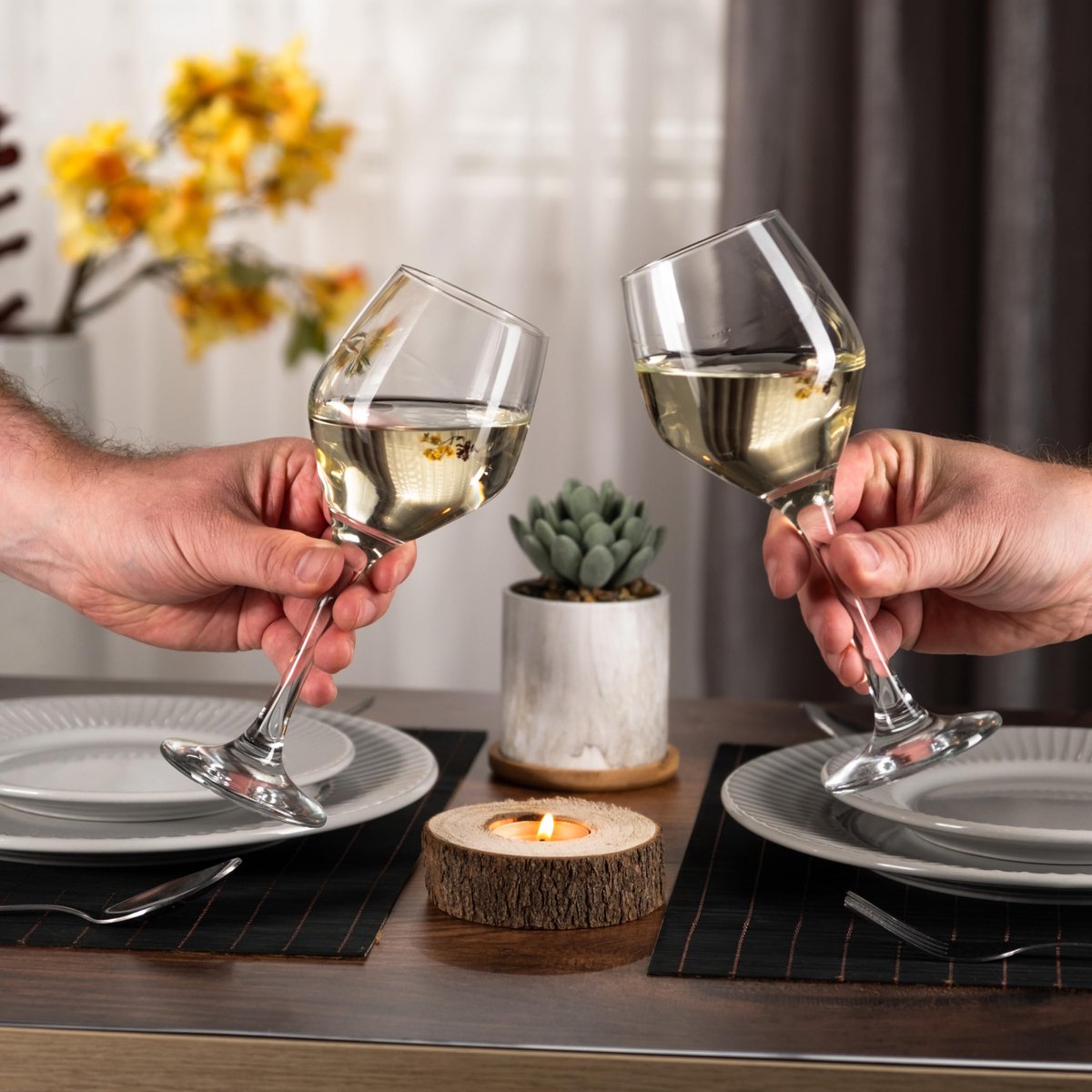 SnelShoppen - Set van 6 Grote Witte Wijnglazen 330 ml - Kristalhelder Drinkglas - Napoli Collectie - Vaatwasmachinebestendig - Perfect voor Bruiloften