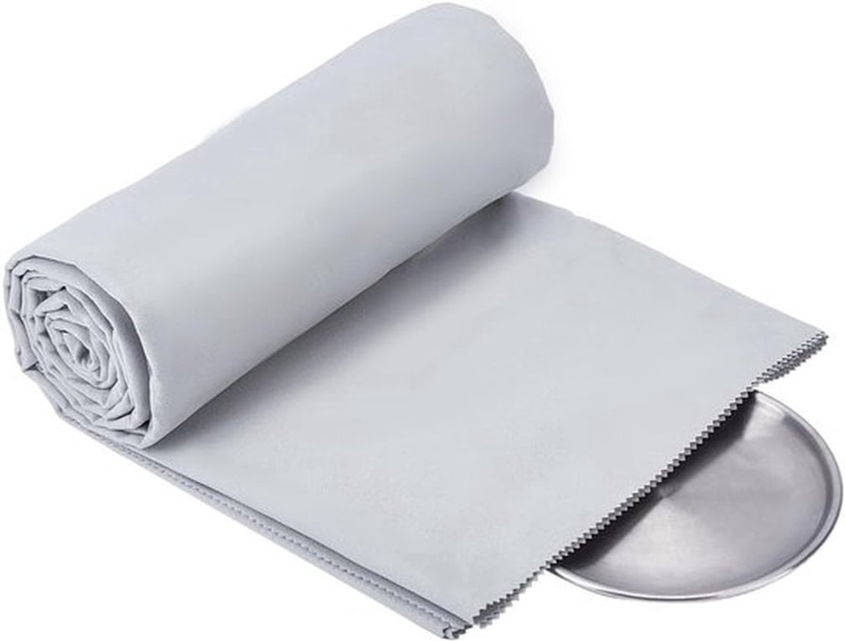 1.5x2m Zilverdoek voor het Schoonmaken van Sieraden en Bestek, Anti-tarnish Grijs, Ideaal voor Silversmiths en Keyboard Bescherming